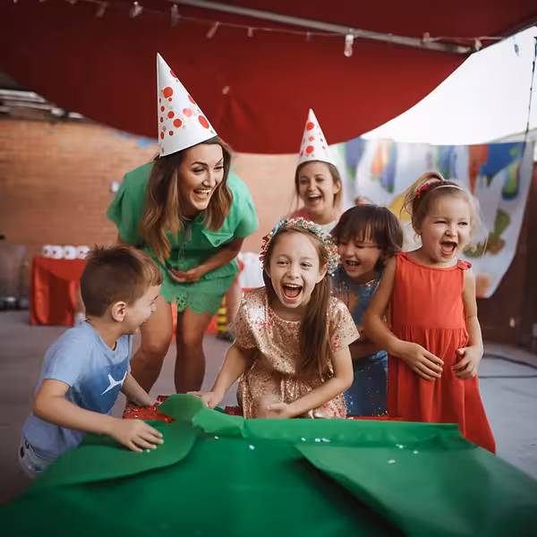 Animatori za vjenčanja i animacija djece na svadbi